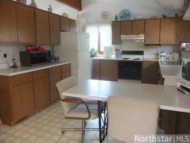 401 8th Ave E, Osceola, WI 54020