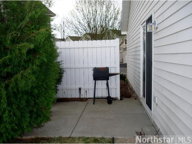 1125 Willow Trl, Farmington, MN 55024