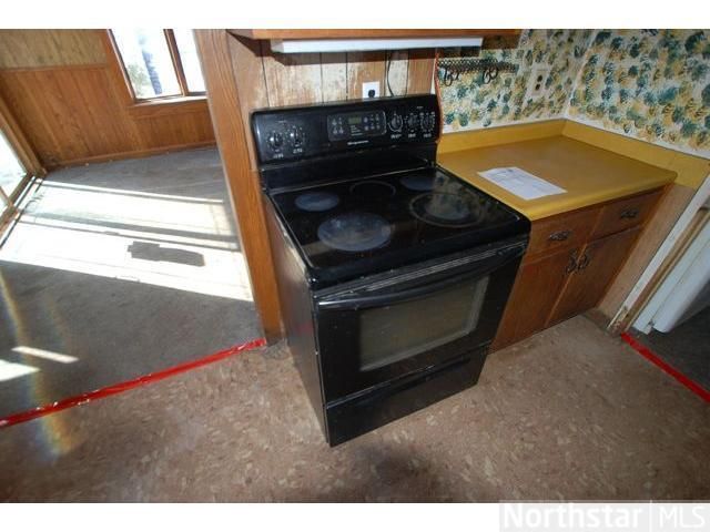 280 S Beulah Ave, Wahkon, MN 56386