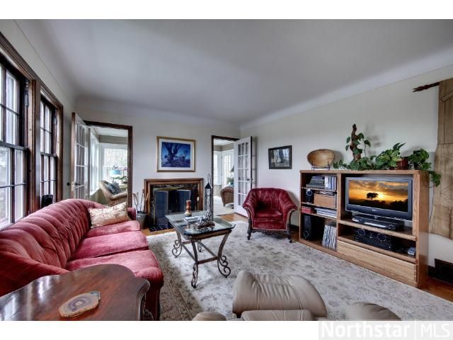 1373 2nd St, Mendota, MN 55150