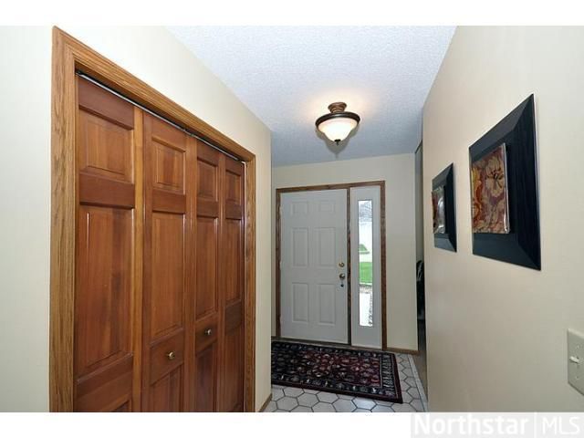 19060 Twilight Trl, Eden Prairie, MN 55346