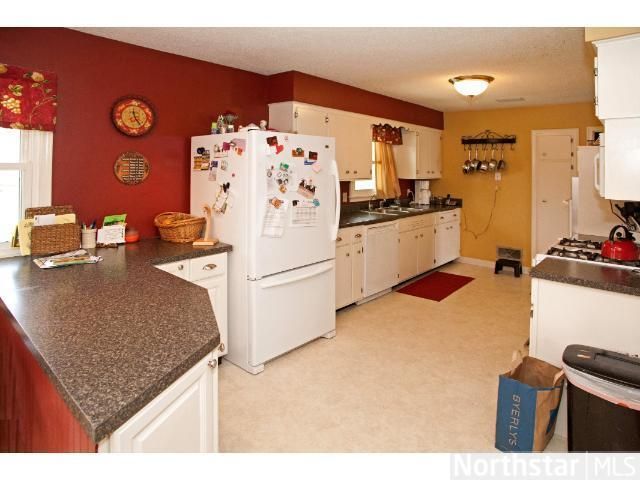 3440 70th Ct E, Inver Grove Heights, MN 55076