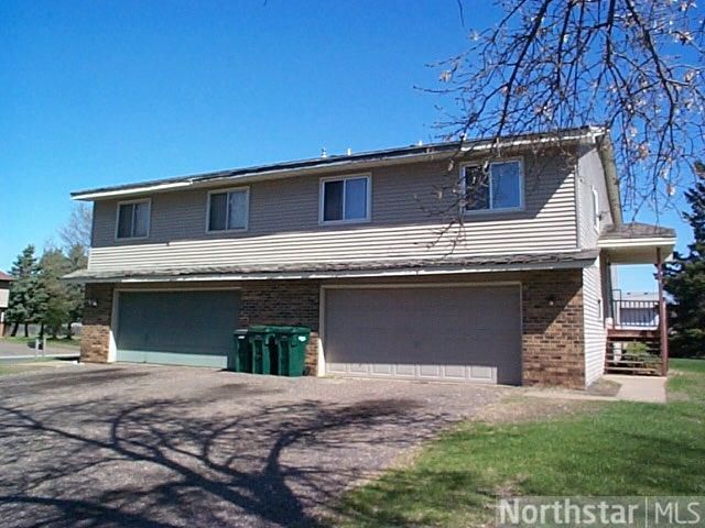 801 98th Ln NE, Blaine, MN 55434