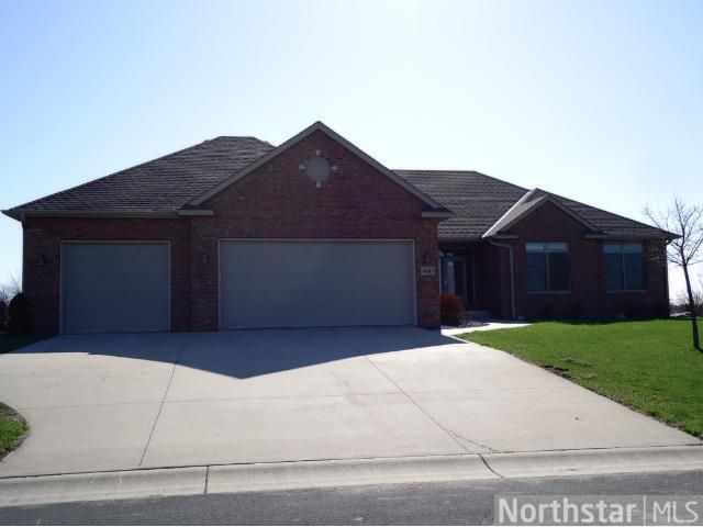 460 Emma St, Norwood Young America, MN 55368
