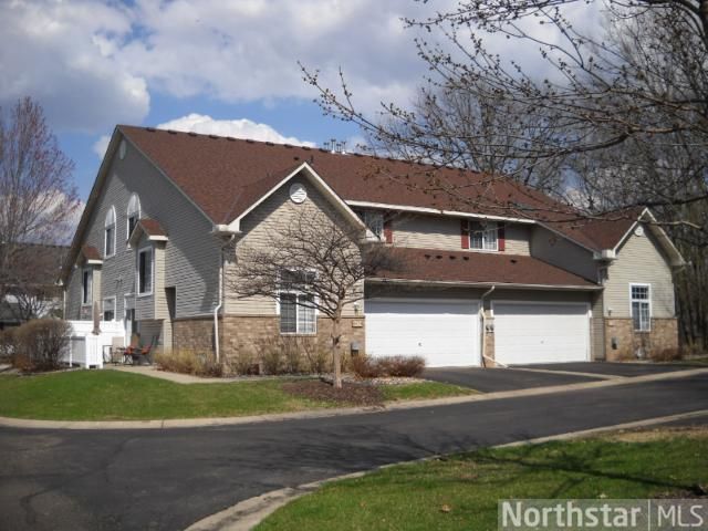 8525 Cortland Rd, Eden Prairie, MN 55344