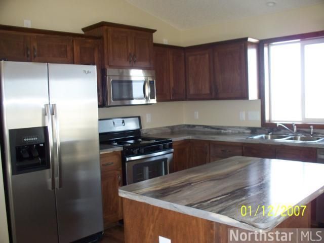 1775 Hidden Trl, Mayer, MN 55360