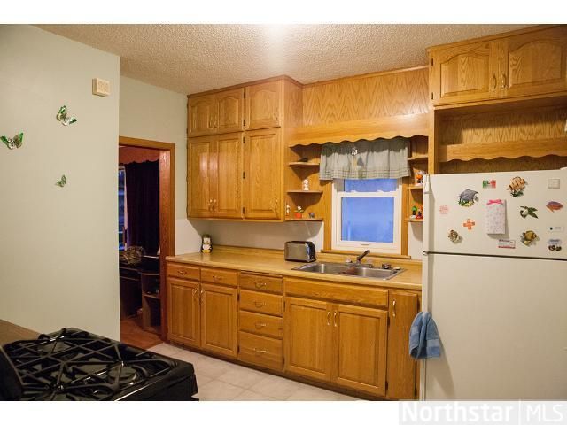 1231 Marion St, Saint Paul, MN 55117