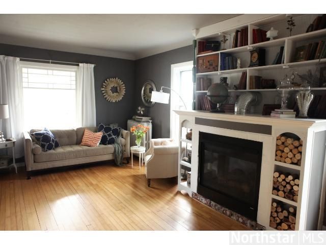 908 5th St S, Stillwater, MN 55082