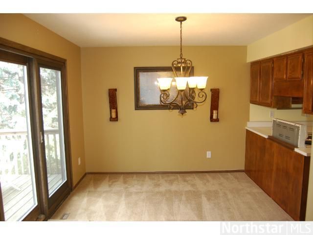 18205 Ginavale Ln, Eden Prairie, MN 55346