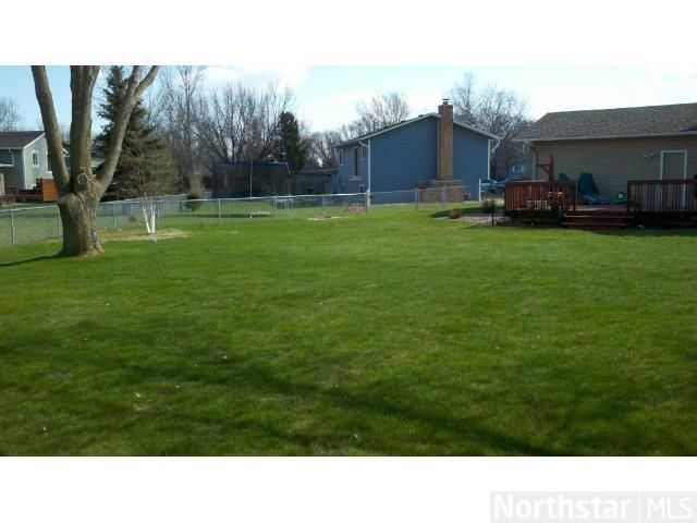 1101 Lilac Ct, Hastings, MN 55033