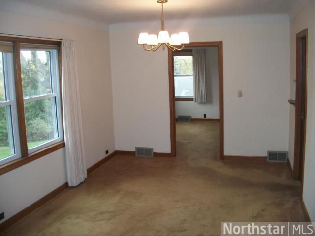 1291 Cherokee Ave, West Saint Paul, MN 55118