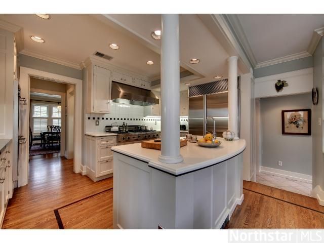 2760 Dean Pw, Minneapolis, MN 55416