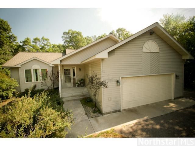 302 Tanager Cir, Brainerd, MN 56401