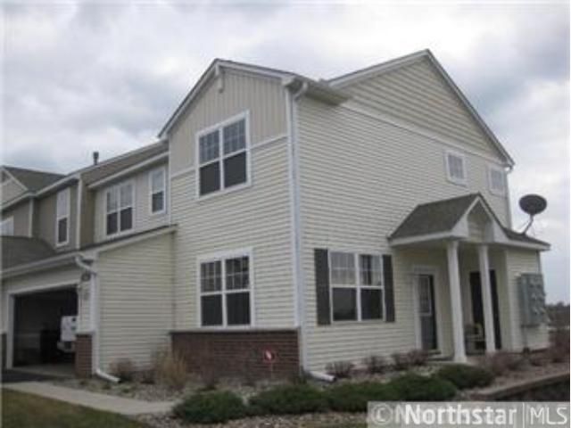 633 Ravencroft Rd, Waconia, MN 55387