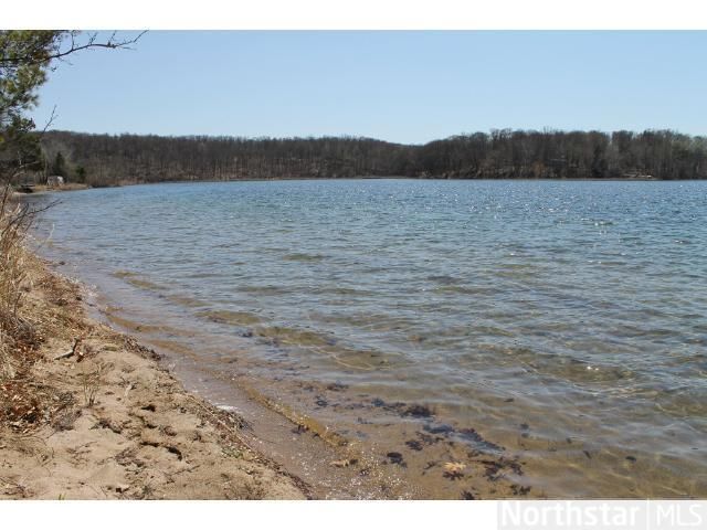11810 Pine Beach Dr, Brainerd, MN 56401