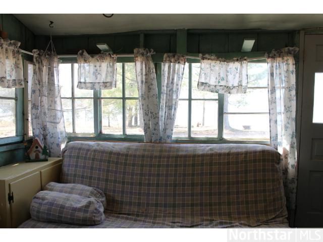 11810 Pine Beach Dr, Brainerd, MN 56401