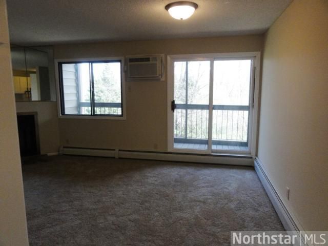 7301 W 101st St #212, Bloomington, MN 55438