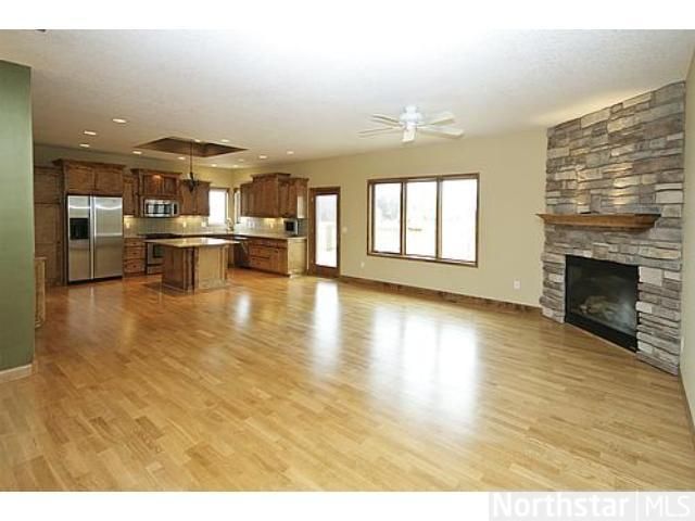 1130 Morrison Cir S, Annandale, MN 55302