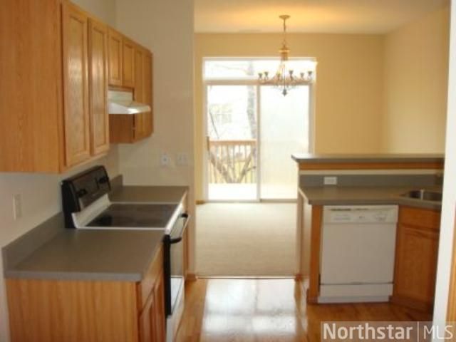 16483 Jarreau Ct, Lakeville, MN 55044