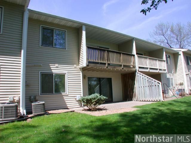 3747 Foss Rd, Saint Anthony, MN 55421