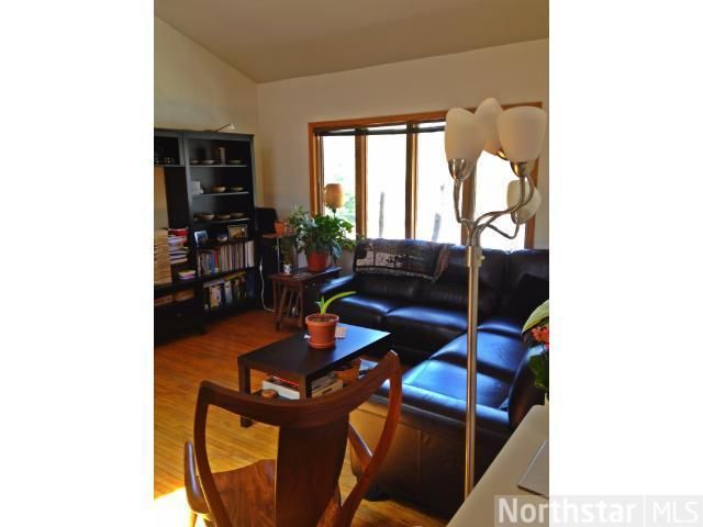 2405 24th Ave S, Minneapolis, MN 55406