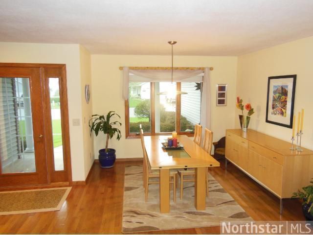 148 Cedar Dr S, Lester Prairie, MN 55354