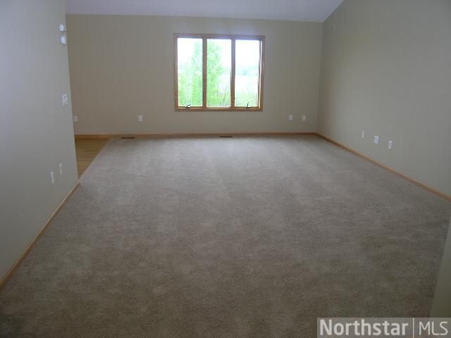 1214 Greenleaf Rd, Faribault, MN 55021