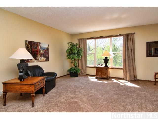 4065 Eau Claire Trl NE, Prior Lake, MN 55372