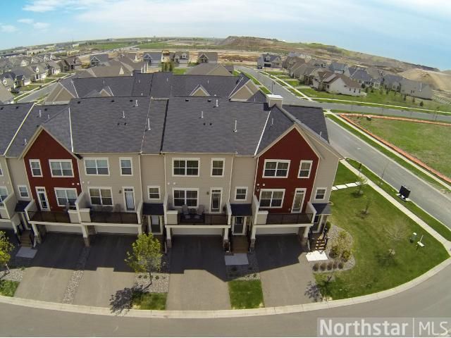11704 84th Ave N #311, Maple Grove, MN 55369