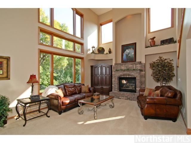 10512 Chestnut Cir N, Champlin, MN 55316