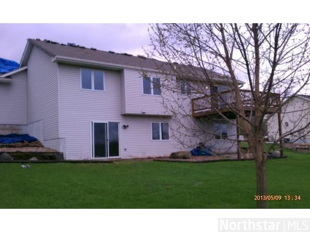 1118 State St W, Belle Plaine, MN 56011