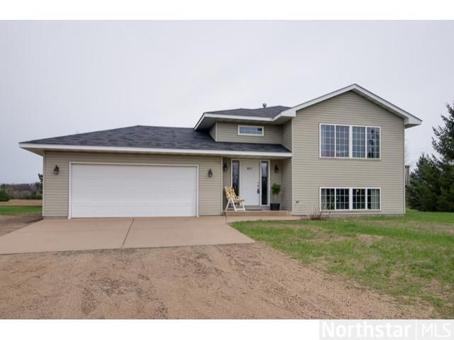 8871 285th Ave NE, North Branch, MN 55056