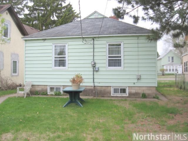 408 2nd St NE, Little Falls, MN 56345