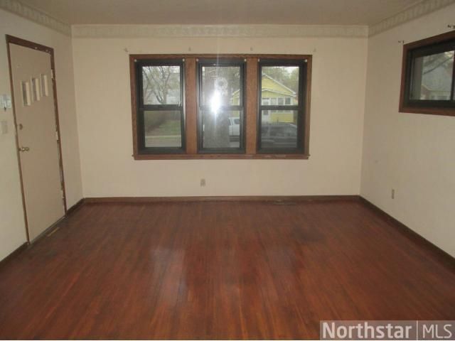 4249 James Ave N, Minneapolis, MN 55412