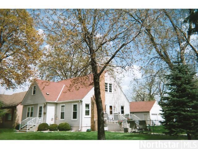 5242 Emerson Ave N, Minneapolis, MN 55430