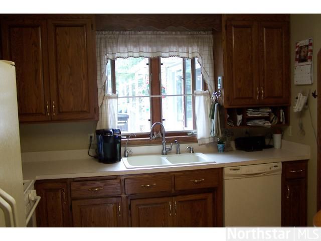 3882 Edith Ln, Circle Pines, MN 55014