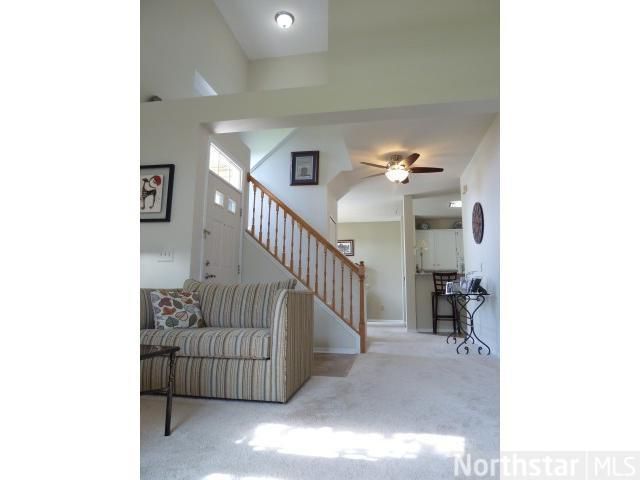 15636 Garrett Dr, Apple Valley, MN 55124