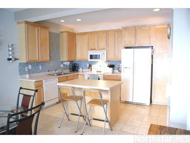 7610 Parkridge Ln, Savage, MN 55378