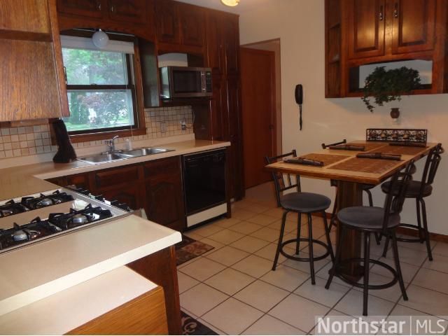 715 Holley Ave, Saint Paul Park, MN 55071