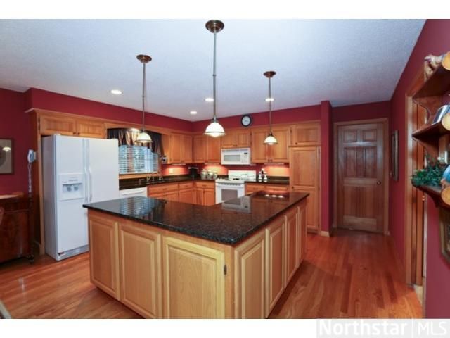 13415 Guild Ave, Apple Valley, MN 55124