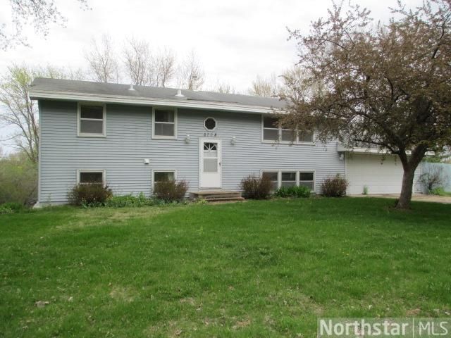 2708 Brookview Dr, Burnsville, MN 55337
