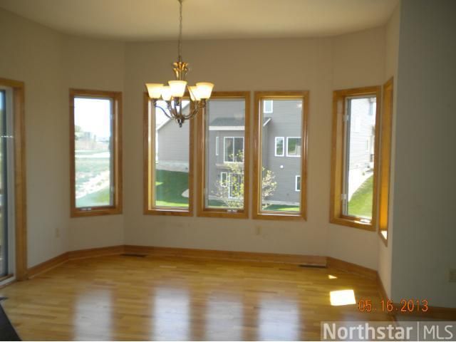 1201 Heritage Ct NE, New Prague, MN 56071