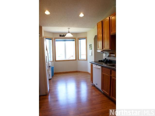 10346 Oakridge Pl, Elko, MN 55020