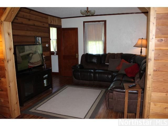 22246 Meadowvale Rd NW, Elk River, MN 55330