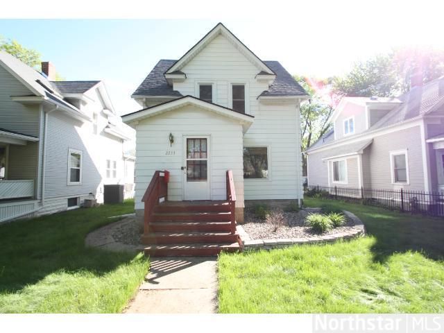2233 Minneapolis Ave, Minneapolis, MN 55406