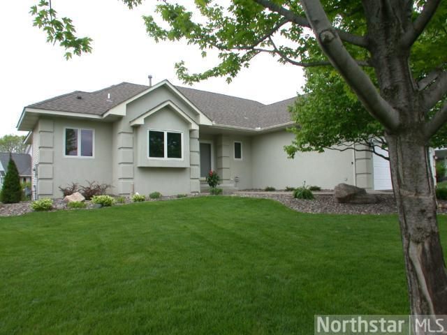 9428 Norwood Ln N, Maple Grove, MN 55369