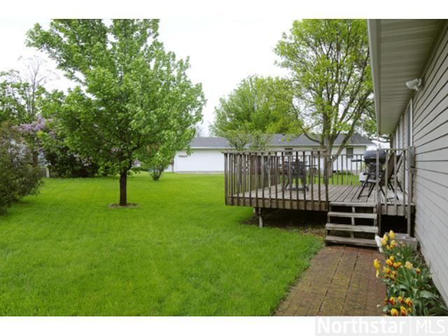 108 12th Ave NW, Waseca, MN 56093