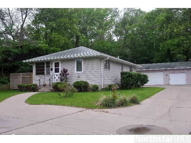 619 S Robert St S, West Saint Paul, MN 55118
