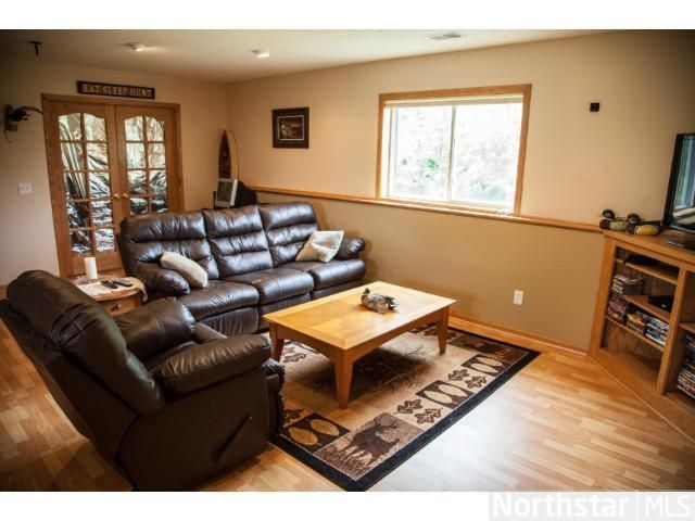 10204 53rd St NE, Albertville, MN 55301