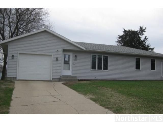 1608 Birch Ave N, Glencoe, MN 55336